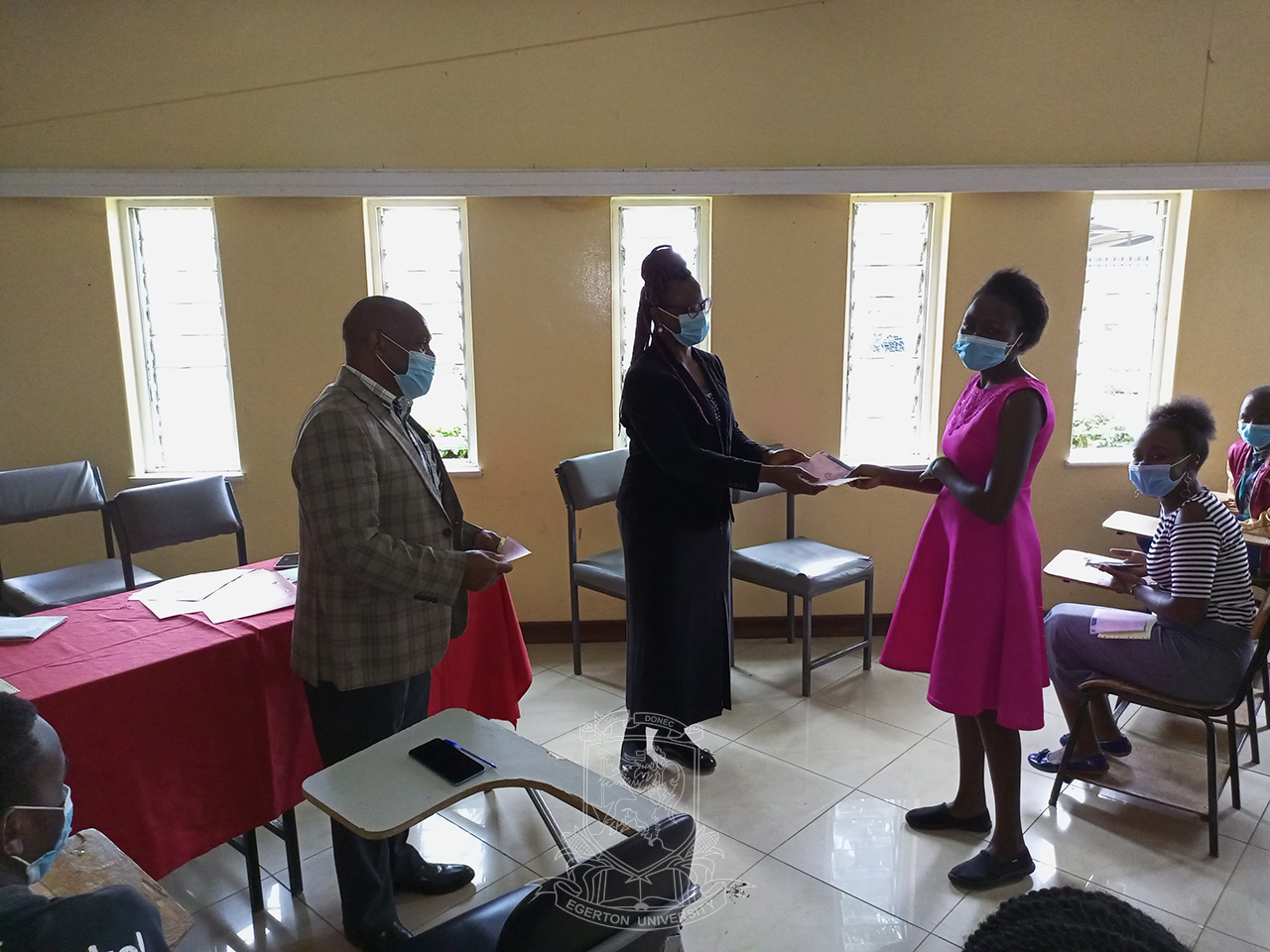 Egerton Students Receive Bursaries from Alumni Class of 1990